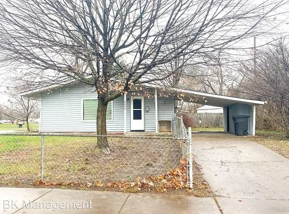 2808 Meadow Dr - Lafayette, IN 47909 - Home For Rent