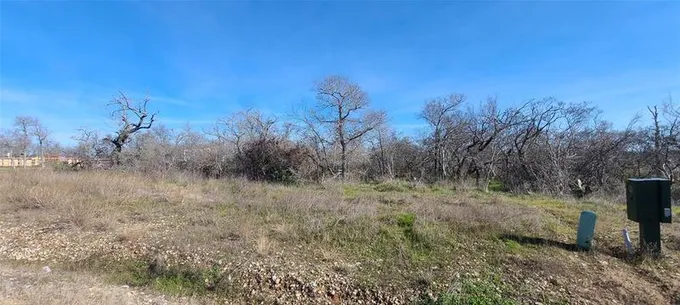 217 La Fortuna Dr, Del Valle, TX 78617 for Sale