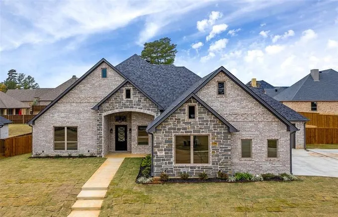 3905 Hidden Hills Cir, Longview, TX 75605 for Sale