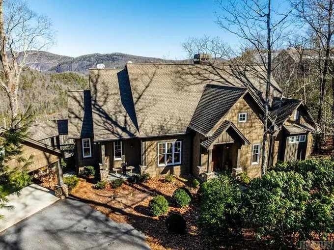 Cashiers, Jackson County, NC House for sale Property ID: 418814163