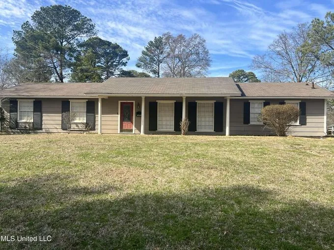 1450 Springdale Dr Drive, Jackson, MS 39211  625071551 for Sale