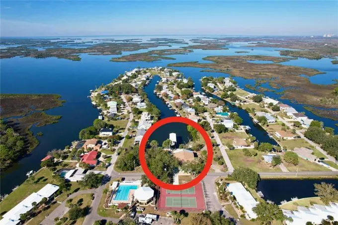 11675 W DIXIE SHORES DR, CRYSTAL RIVER, FL 34429 Single Family Residence For Sale  MLS# G5075832