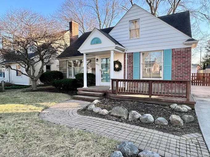 4223 Normandy Rd, Royal Oak, MI 48073 - MLS 20240003004 for Sale