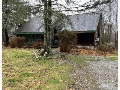 Hickory Ln for Sale
