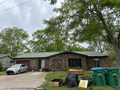 Chicago Ave for Sale