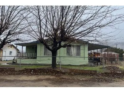 Rainbow Dr for Sale