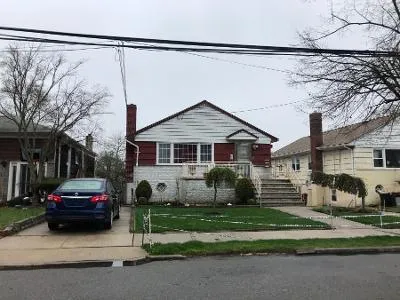 Point Breeze Place for Sale