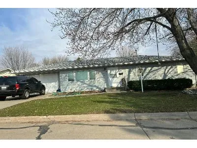 Circle Dr for Sale