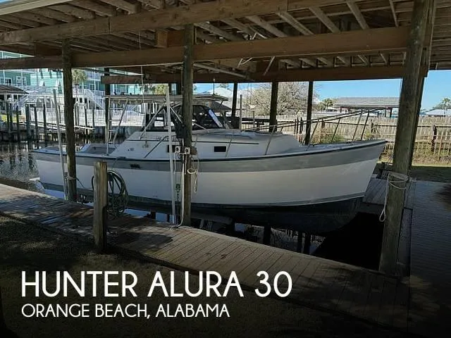 Hunter Alura 30 Downeast Boats 1986 for Sale