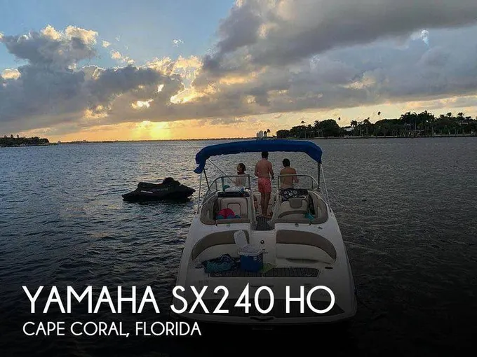 Yamaha sx240 ho Bowriders 2012 for Sale