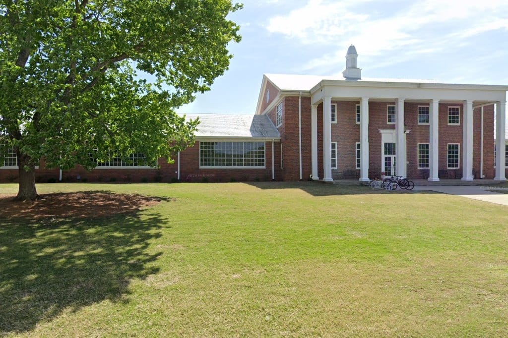 Hewitt-Trussville Middle School