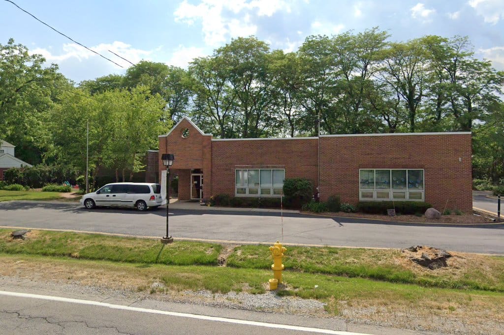 Flossmoor Montessori School