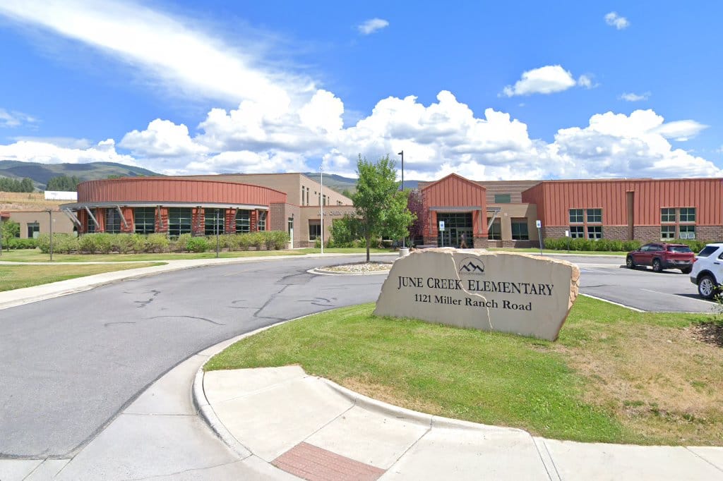 June Creek Elementary School