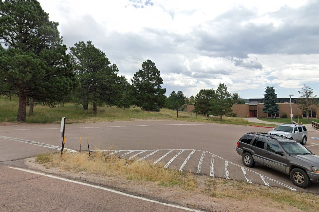 Lewis-Palmer Elementary School