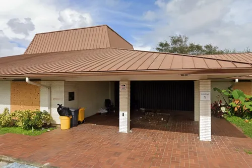 Oakwood Center Of The Palm Beaches Pharmacy