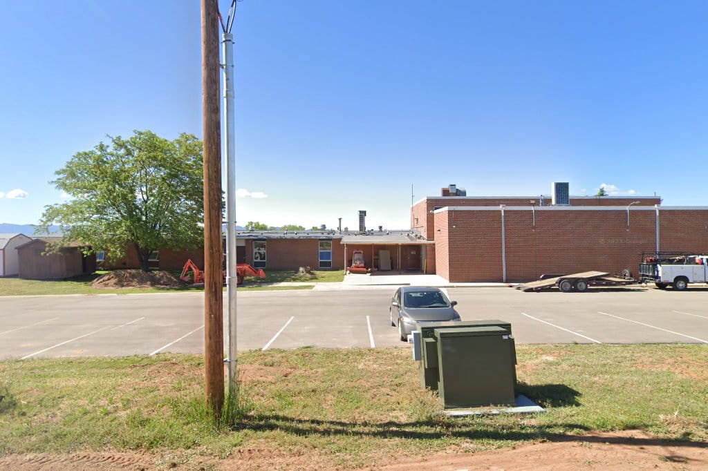 Lewis-Arriola Elementary School