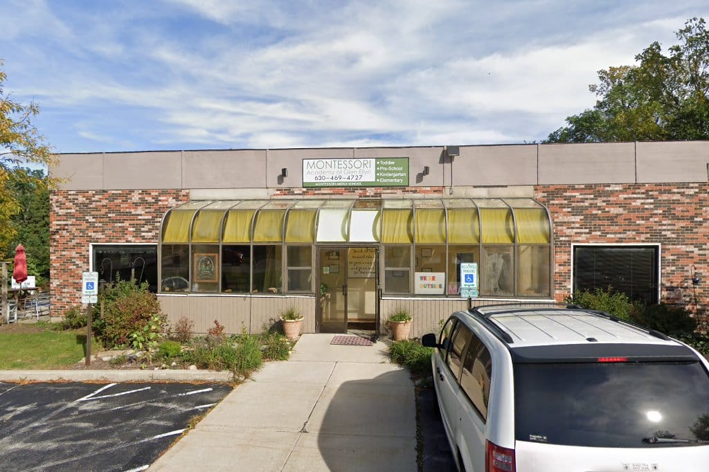 Montessori Academy Of Glen Ellyn