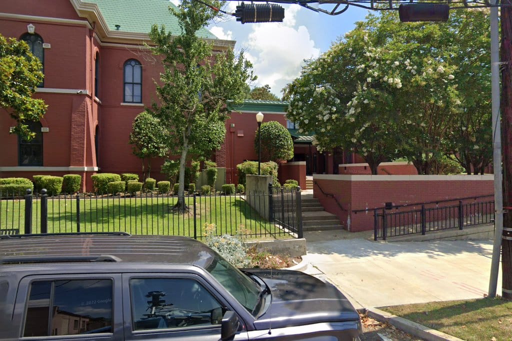 Senatobia Circuit Court