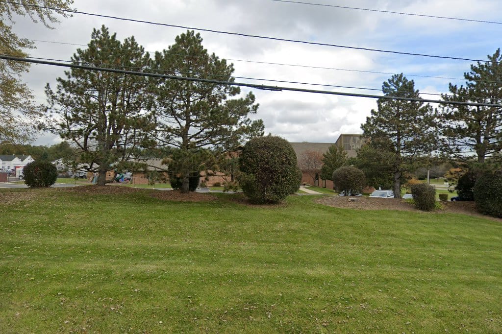 The Grove Montessori School