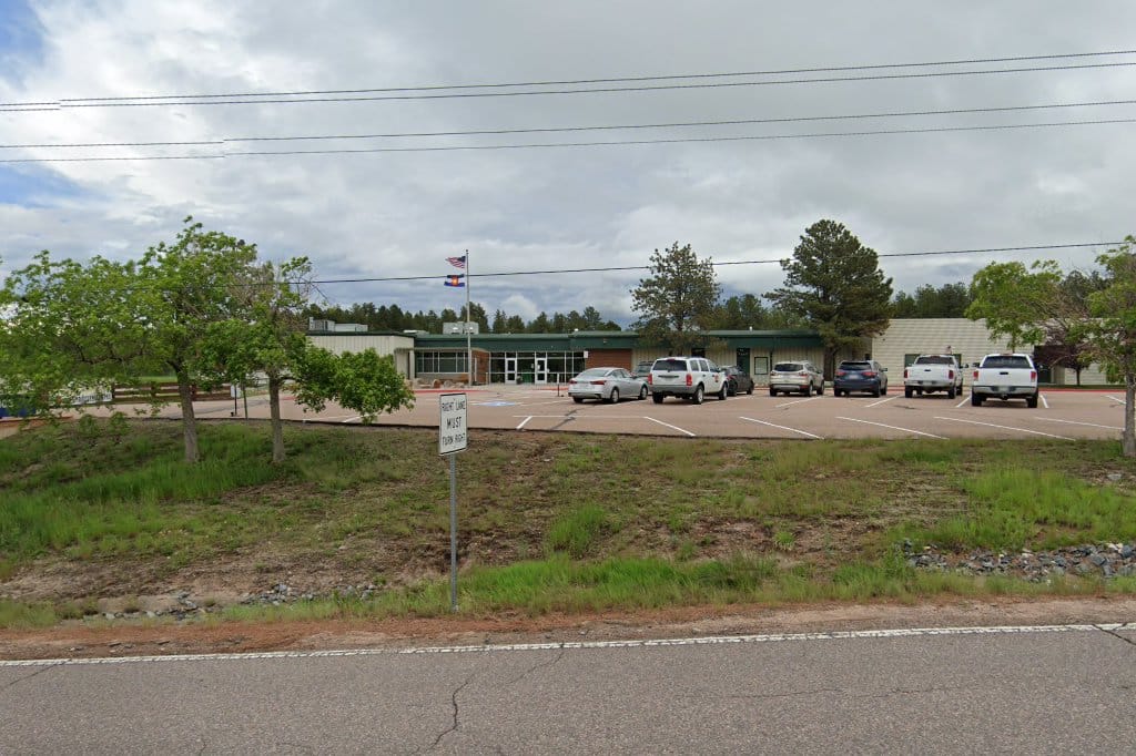 Larkspur Elementary School