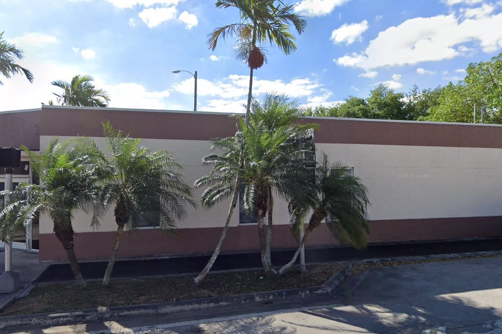 Glades Drug Pharmacy