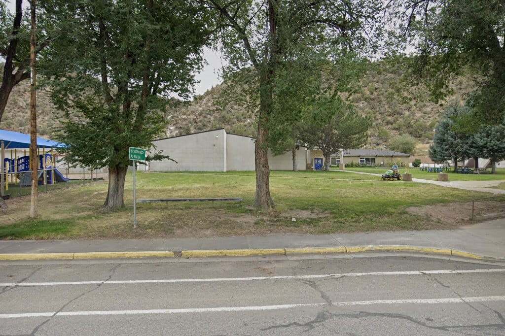 Naturita Elementary School