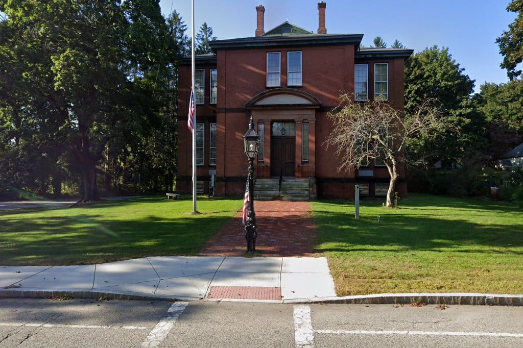 Clapp Memorial Library