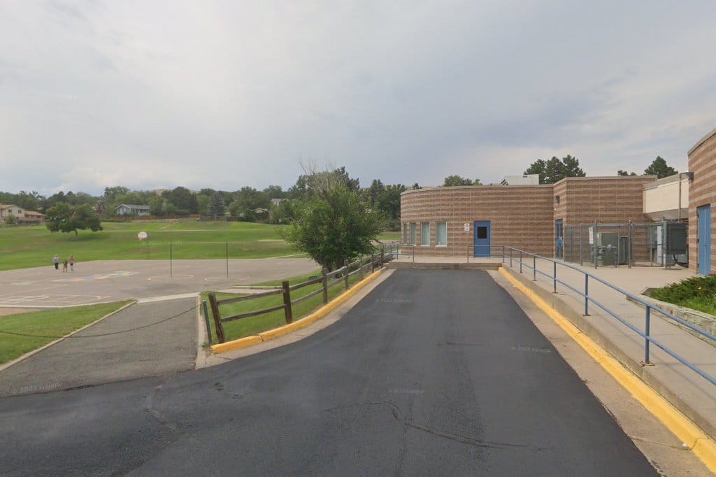 Hutchinson Elementary School