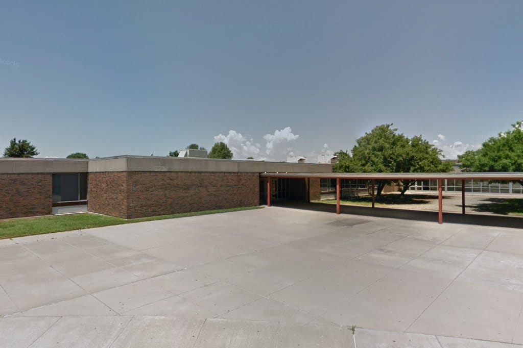 Taylorville Junior High School