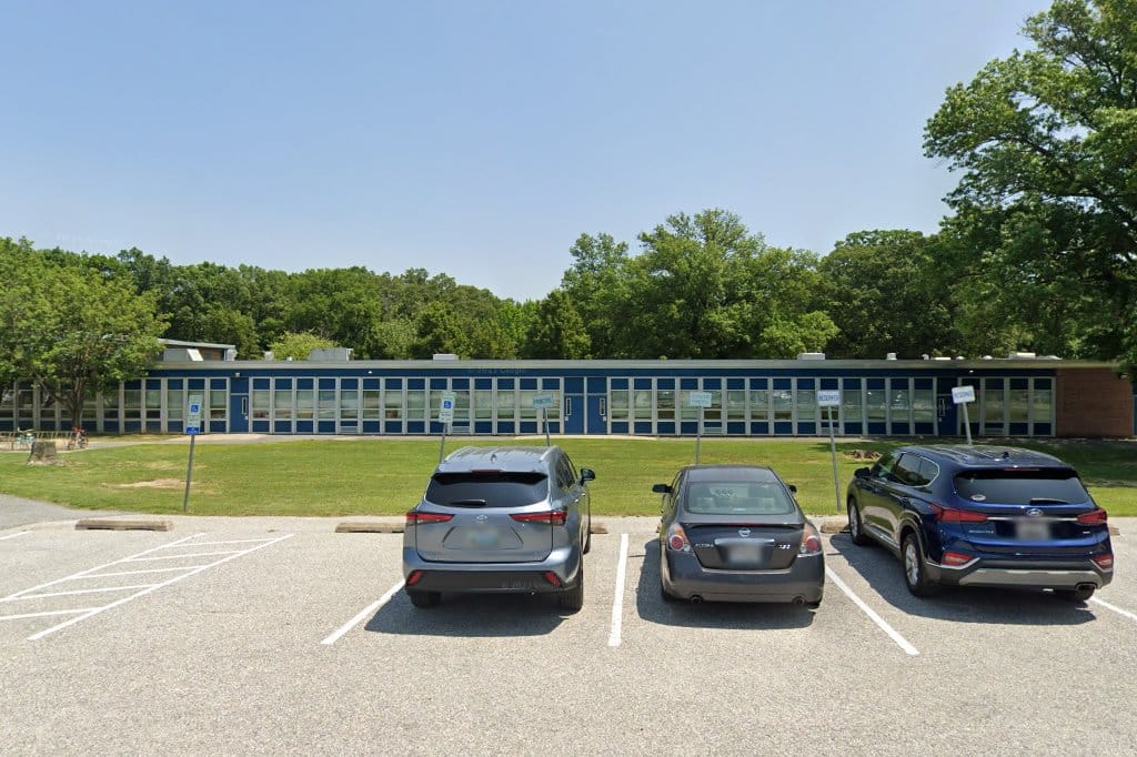 Middleborough Elementary School