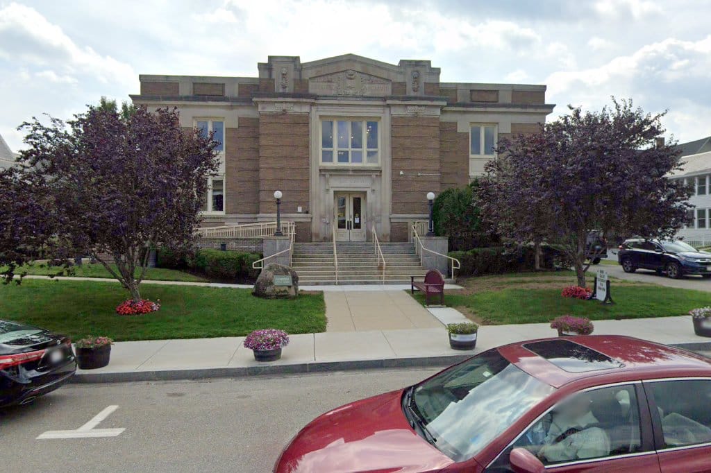 Leominster Public Library