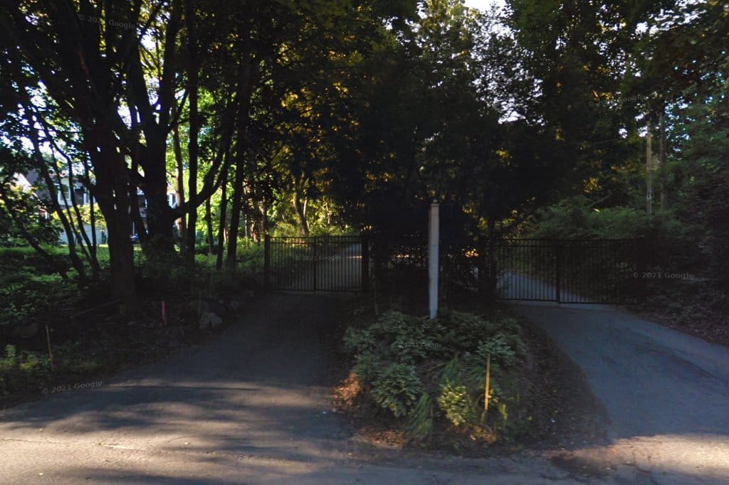 The Laurel Hill School