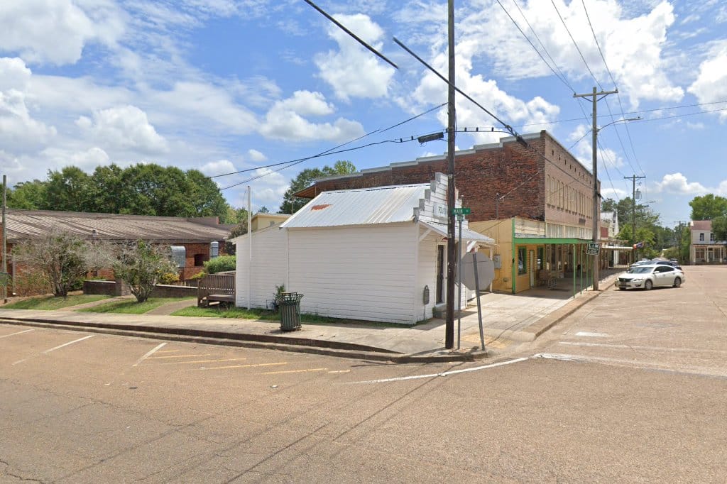Woodville Municipal Court