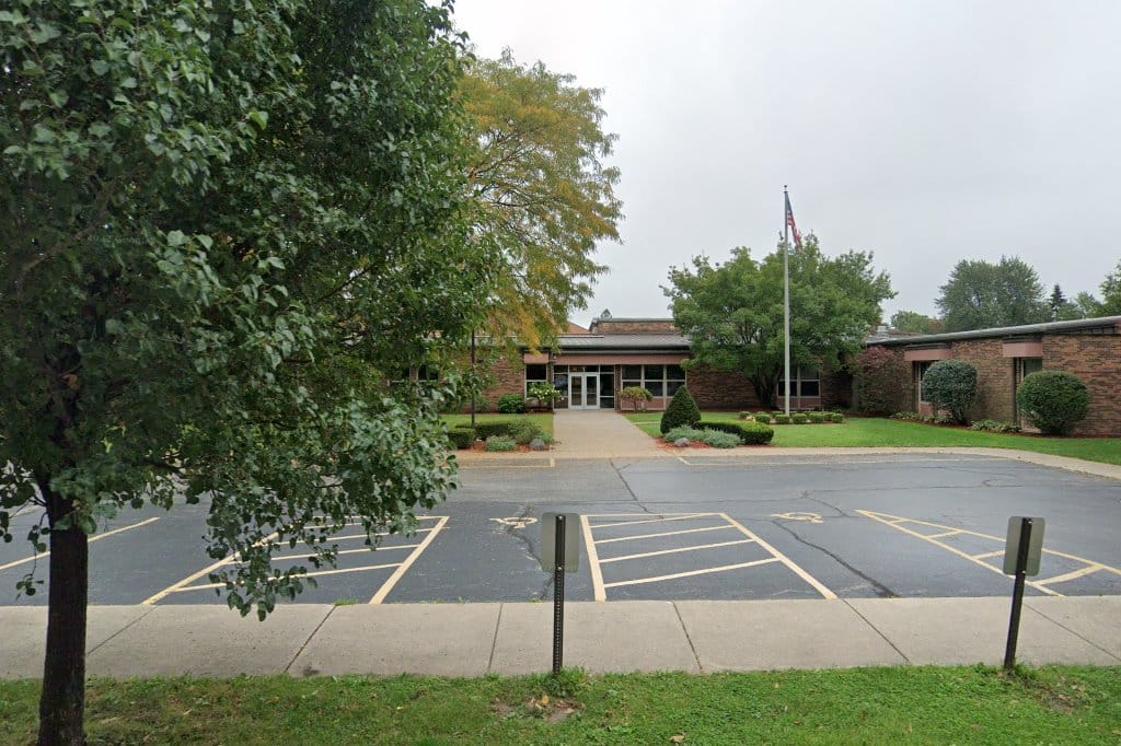 Navajo Heights Elementary School