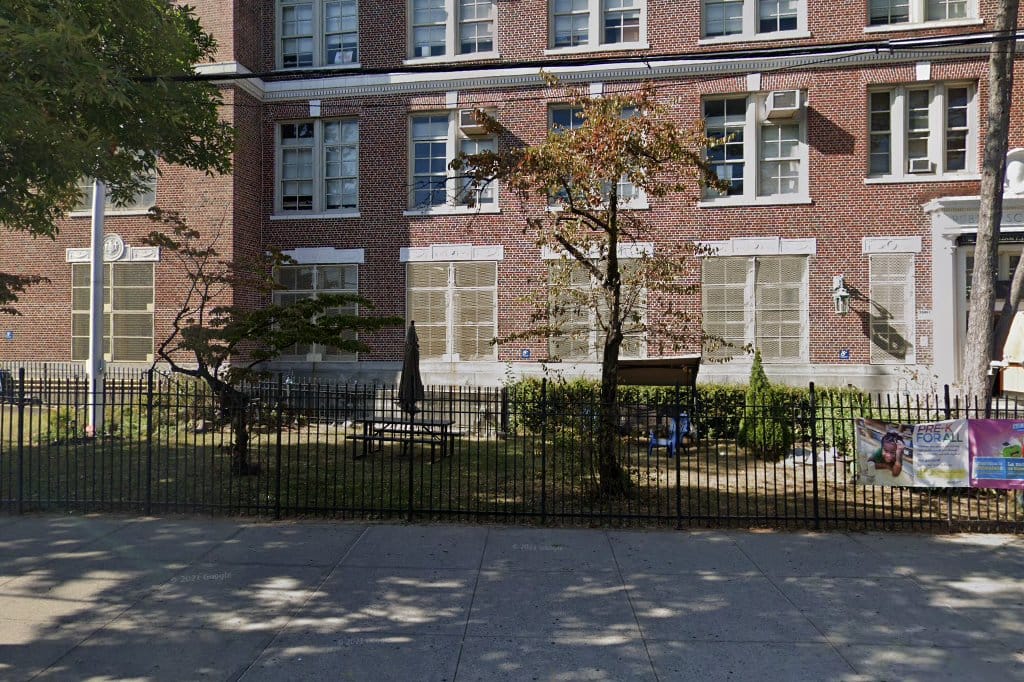 PS 72 Dr William Dorney School