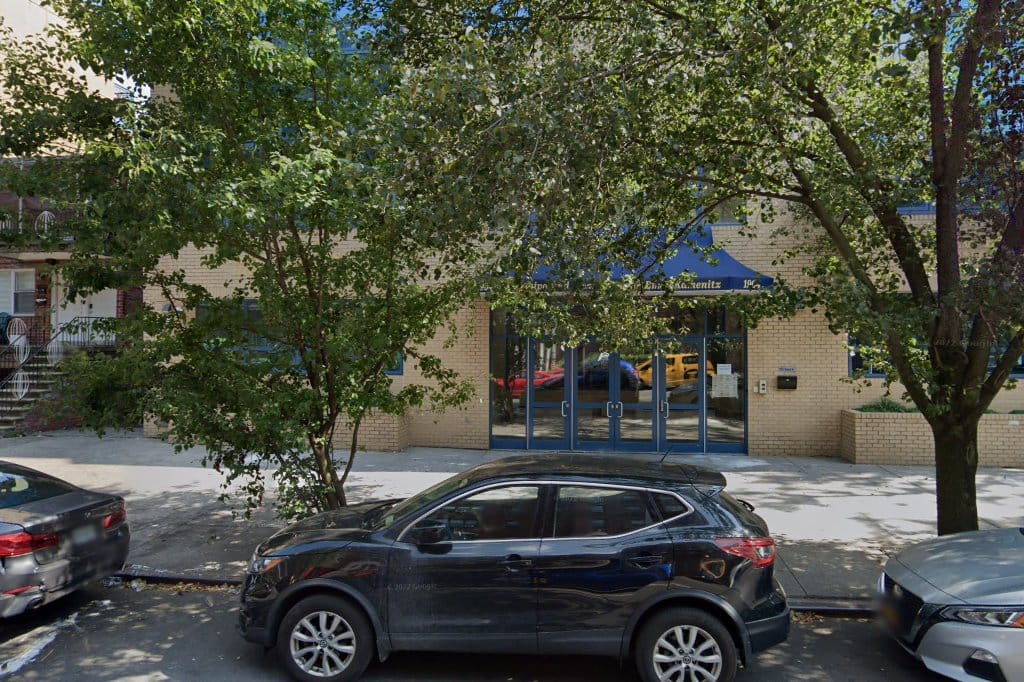 Joseph S Gruss Yeshiva High School