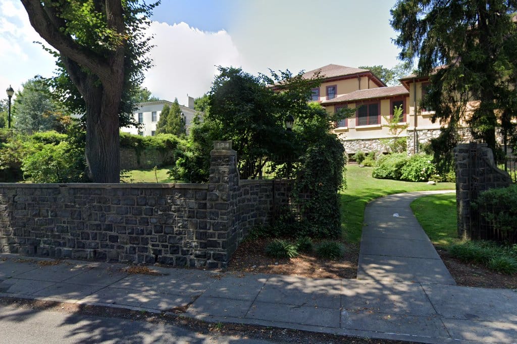 Notre Dame Academy High School