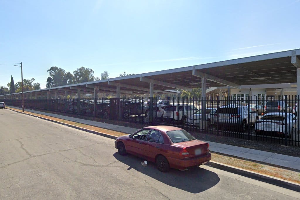 Central Fresno DMV Office