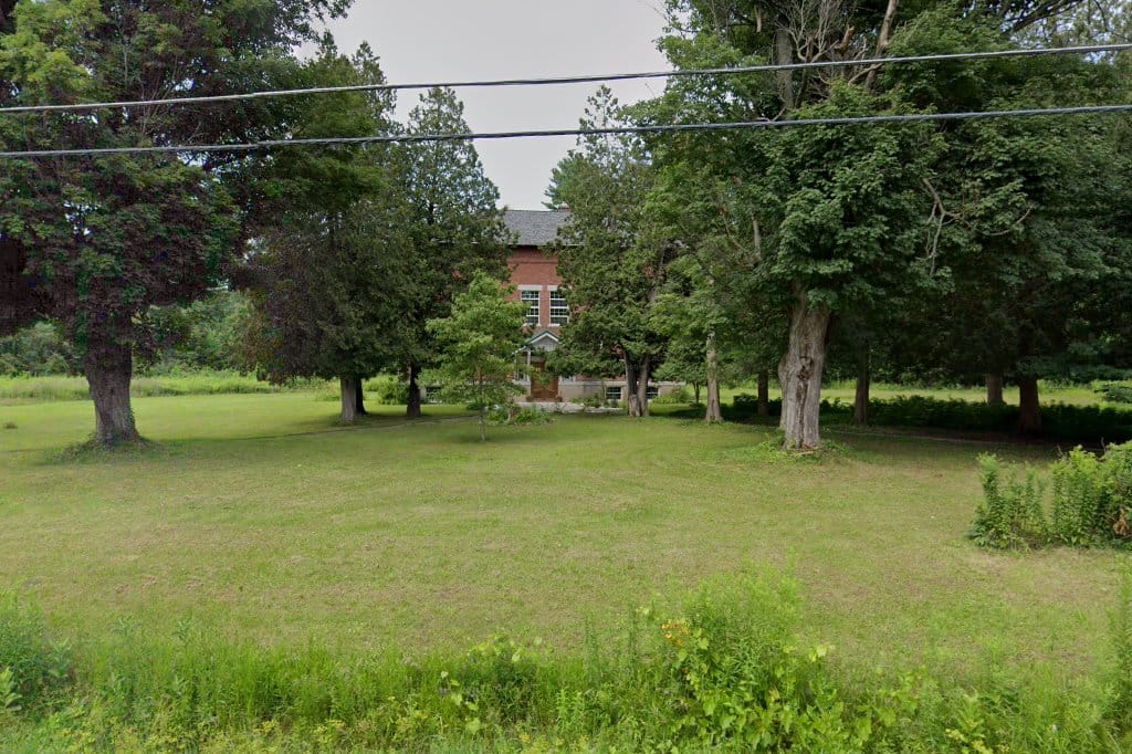 Adirondack School of NE Ny