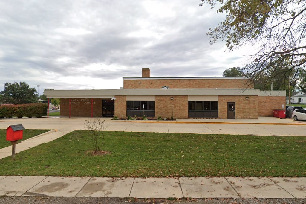 Mark Twain Elementary School