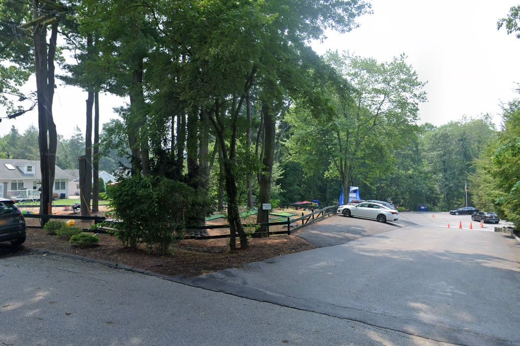 Pine Grove Country Day School