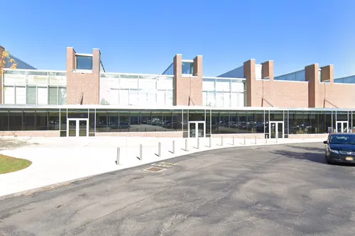 Grabiarz Campus School 79