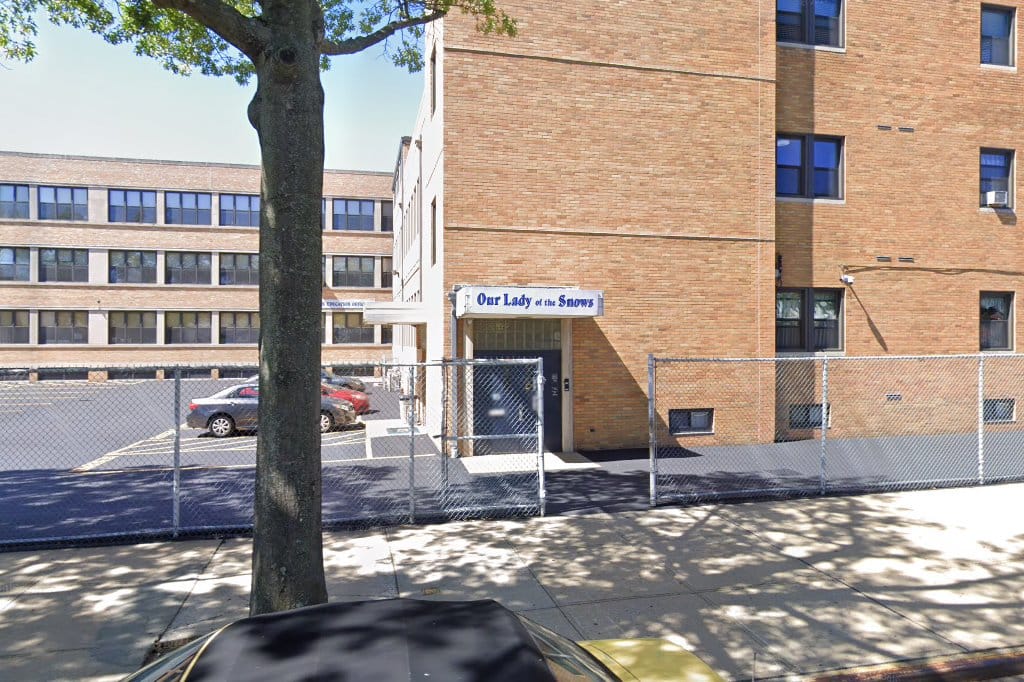 Our Lady Of The Snows School