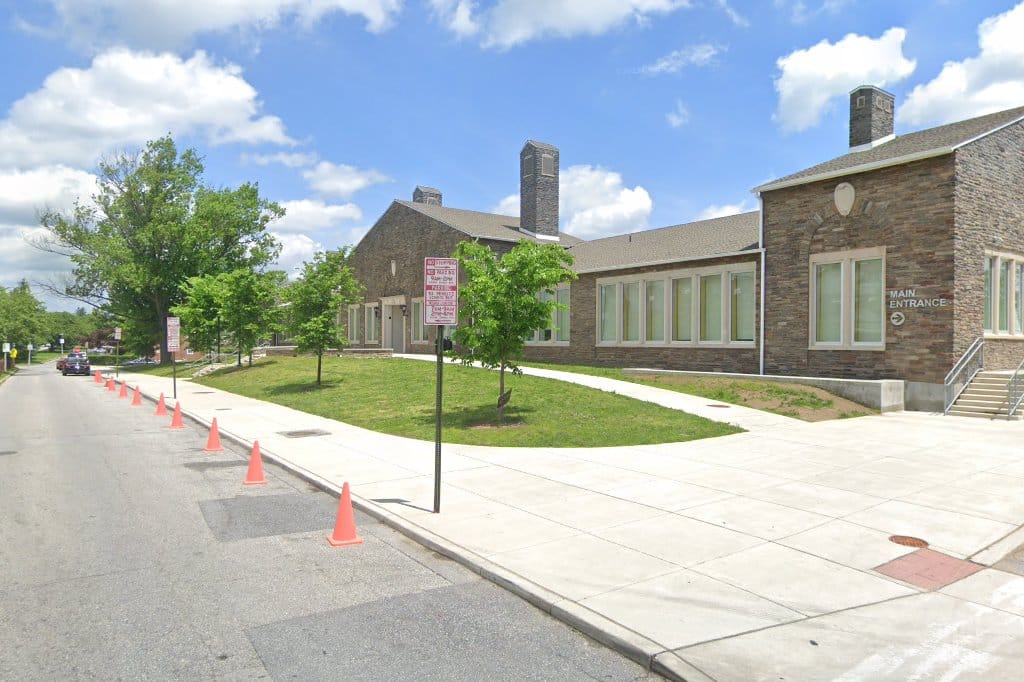 Lyndhurst Elementary School