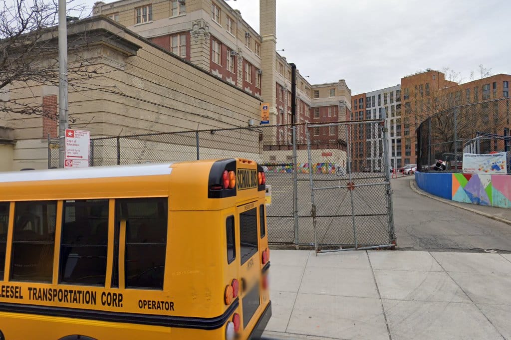 PS 6 West Farms School