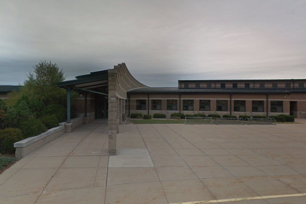 Minooka Junior High School
