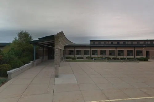 Minooka Junior High School