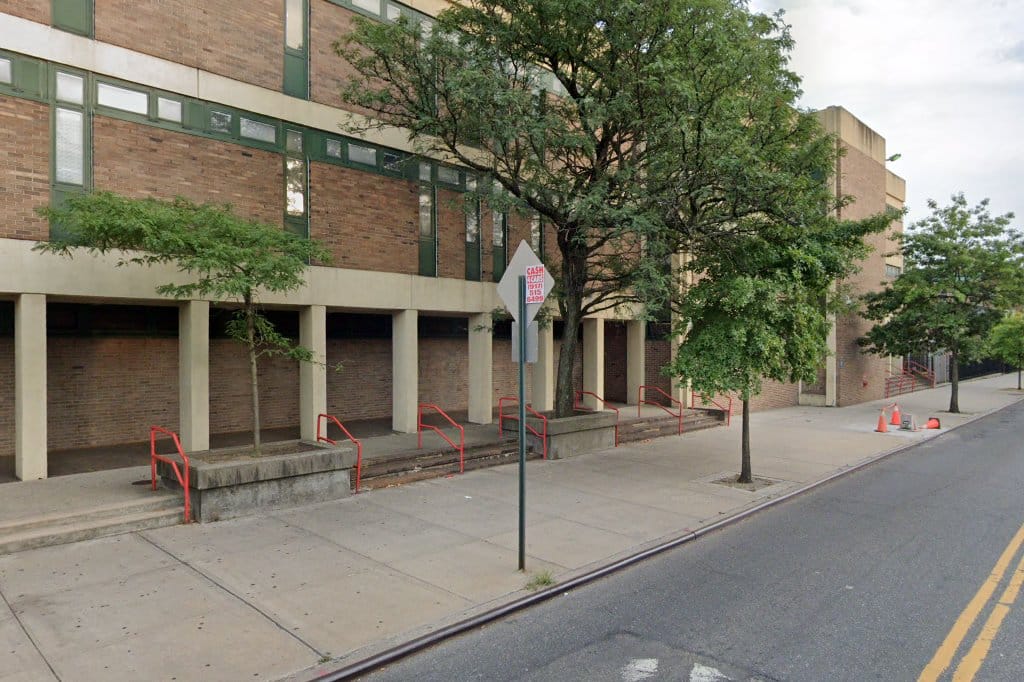PS IS 384 Frances E Carter School