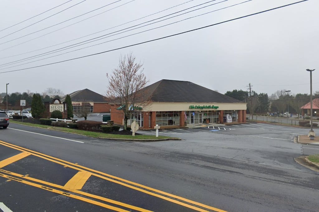 Animal Hospital in Alpharetta, GA The County Office