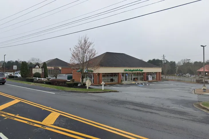 Crabapple Animal Hospital